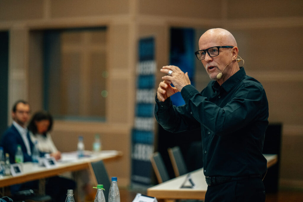 24-04 - Wissen am Fluss - Speaker - Andreas Buhr-9449